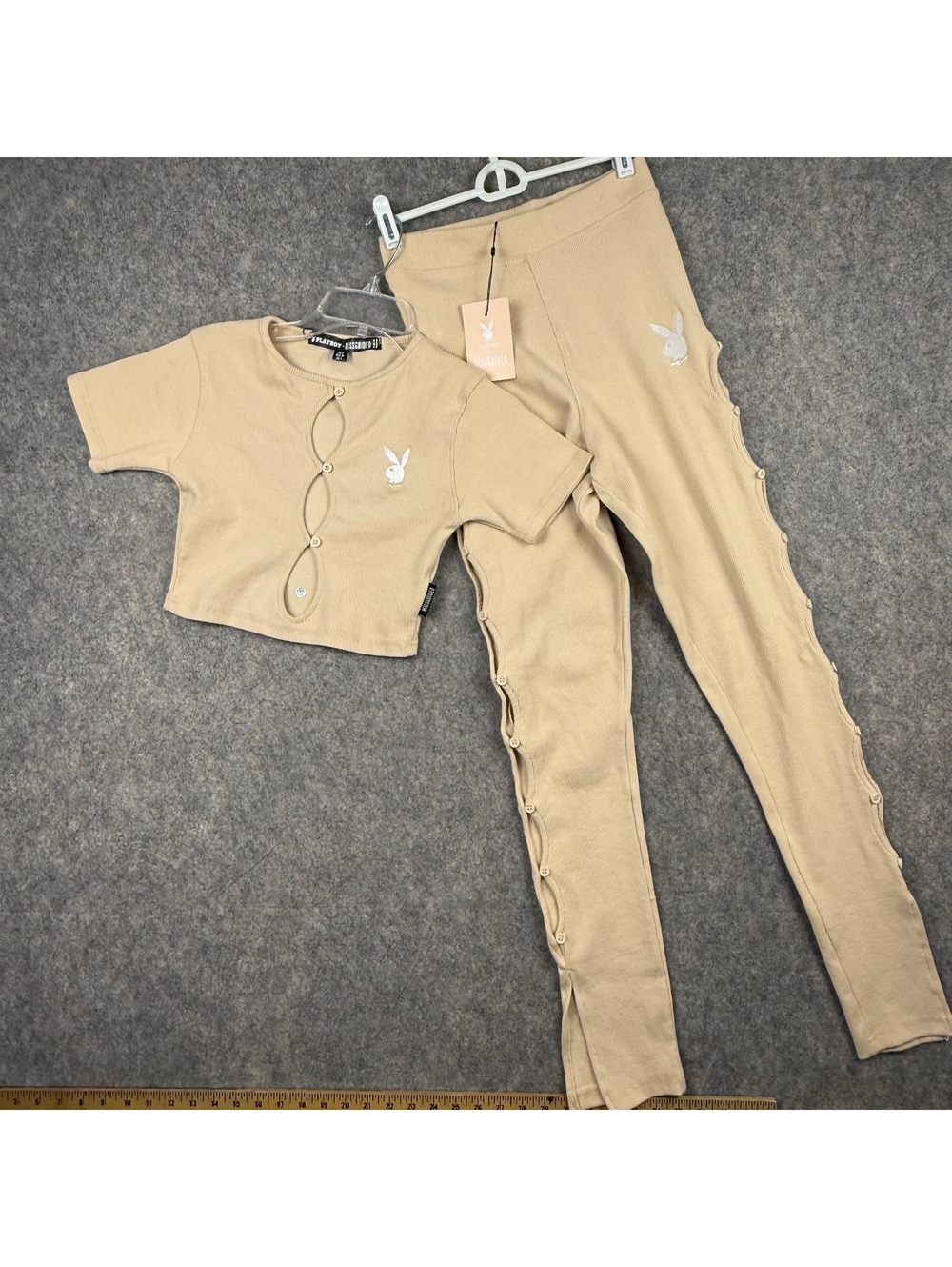 Playboy Missguided Ribbed Keyhole Crop Top & Leggings Set Beige Size 4 NWT 937